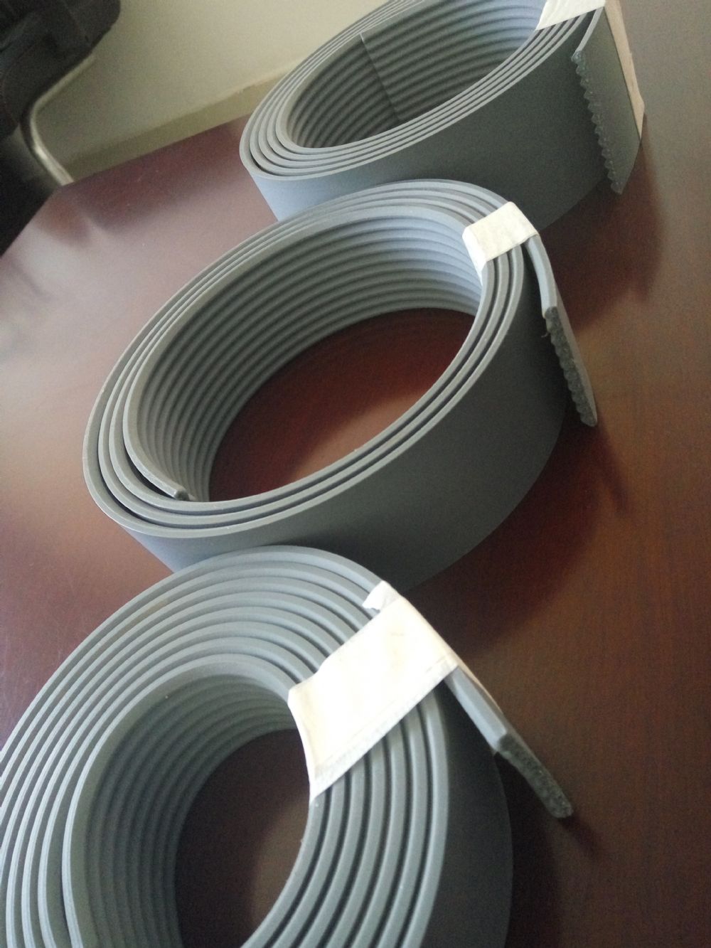 304060宽电梯曳引钢带elevatorbelt